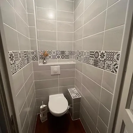 Maison Proche Circuit Des 24h Du Mans Homestay Saint-Gervais en-Belin